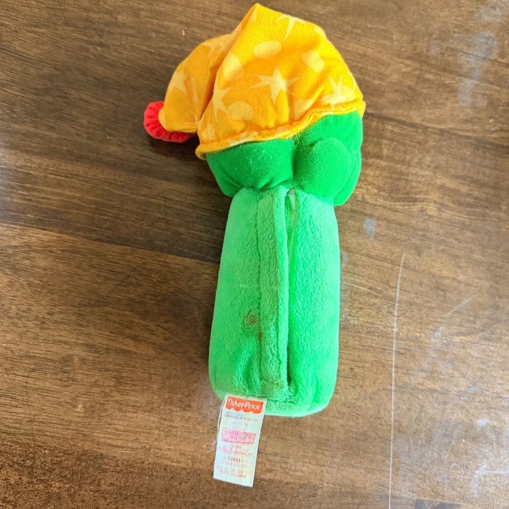 Vintage 1999 Fisher Price VeggieTales Junior Asparagus Light Up Plush Toy 77491